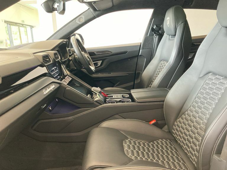 Lamborghini Urus S #6
