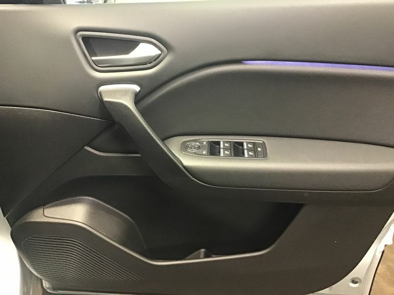 Renault Captur Suv #13