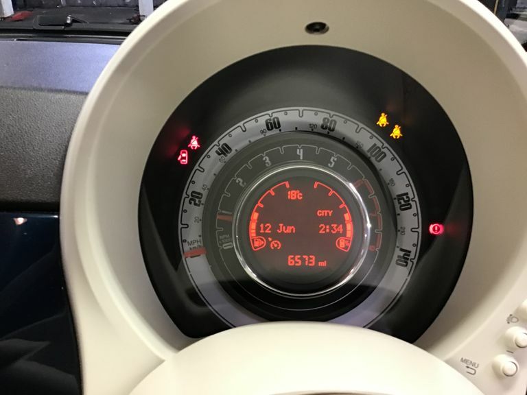 Fiat 500 Hatchback Red #11