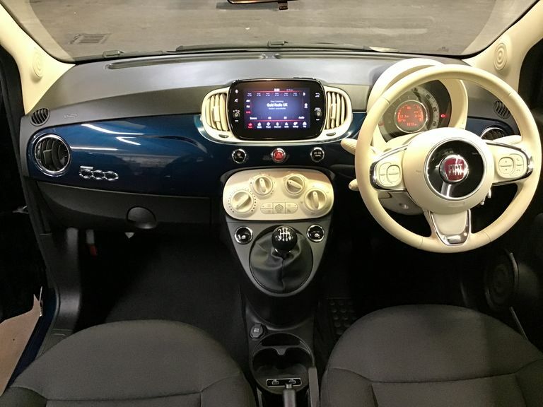 Fiat 500 Hatchback Red #10