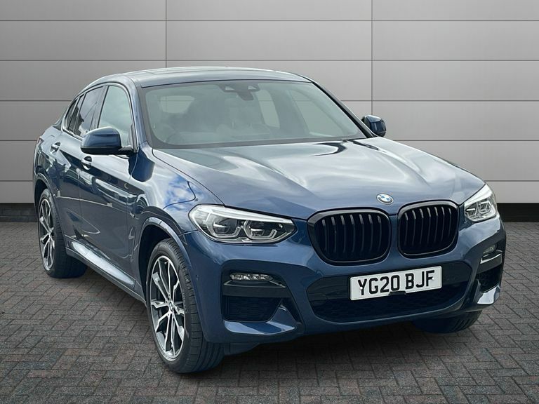 BMW X4 M Sport Black #1