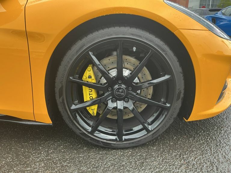 Lotus Emira 3.5 V6 Se Coupe LF26XVM Yellow #4