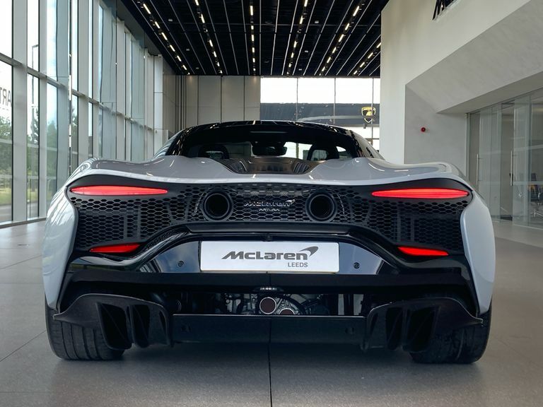 McLaren Artura V6 Phev Dct Yellow #8