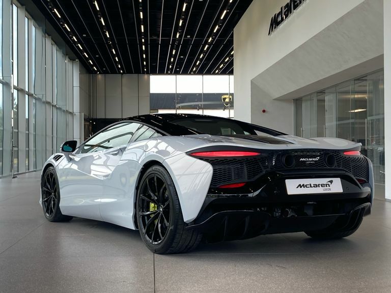 McLaren Artura V6 Phev Dct Yellow #2