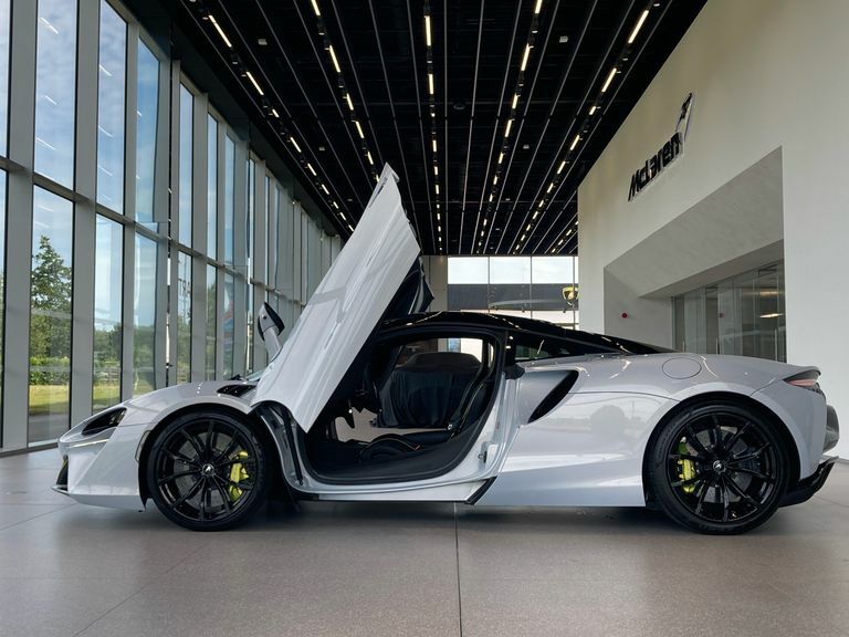 McLaren Artura V6 Phev Dct Yellow #27