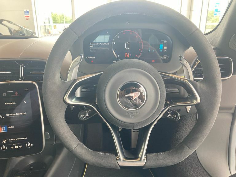 McLaren Artura V6 Phev Dct Yellow #9