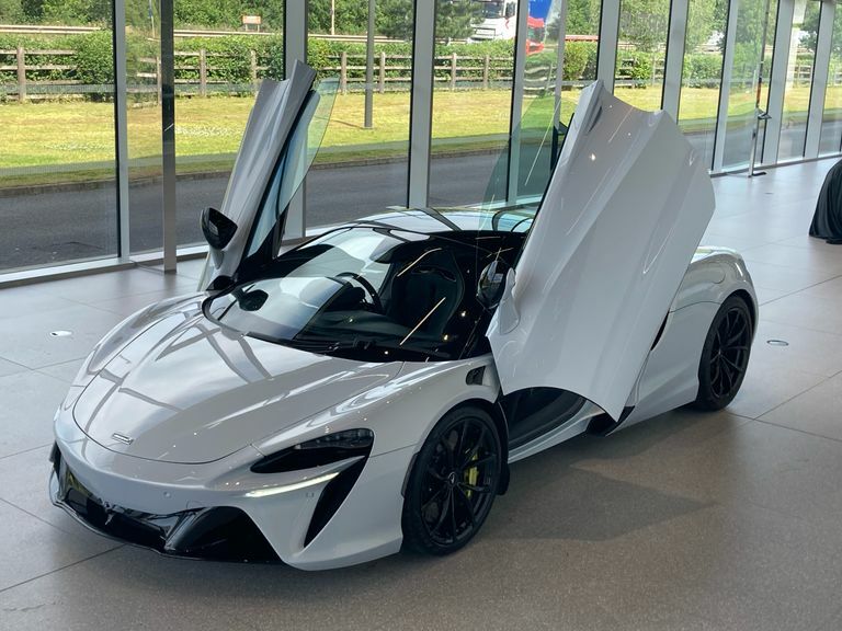 McLaren Artura V6 Phev Dct Yellow #29