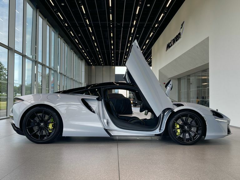 McLaren Artura V6 Phev Dct Yellow #24