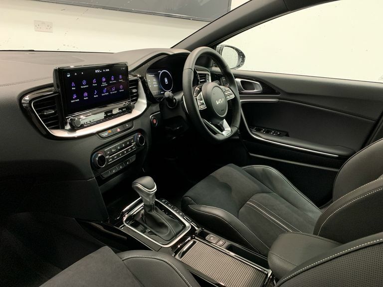 Kia Xceed 1.0T Gdi Isg 113 Gt-line S Dct  #3