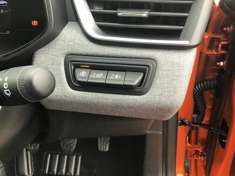 Renault Clio 1.5 Dci Play Hatchback Euro 6 S Silver #17