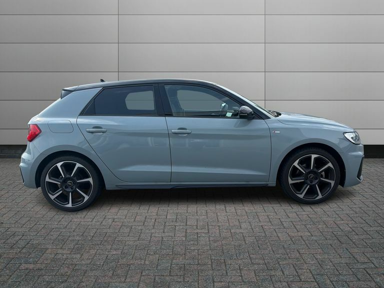 Audi A1 1.0 Tfsi 30 S Line Sportback S Tronic E YX75KEJ Blue #3