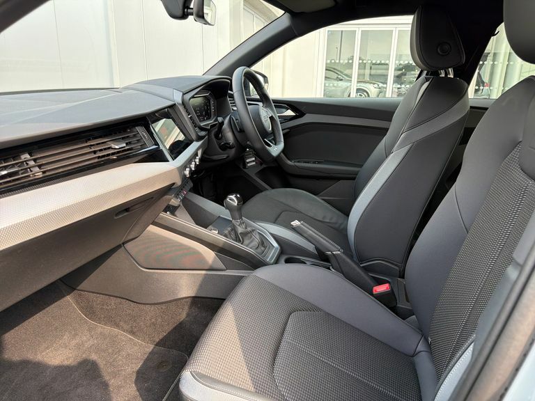 Audi A1 1.0 Tfsi 30 S Line Sportback S Tronic E YX75KEJ Blue #6