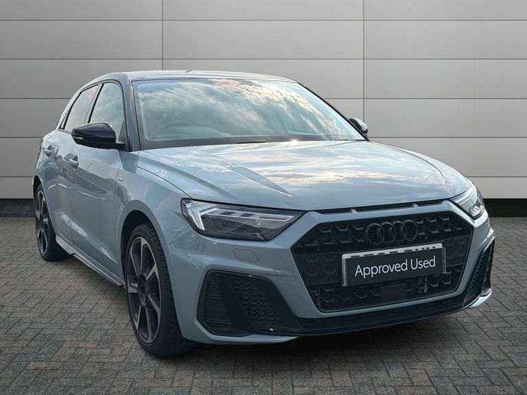 Audi A1 1.0 Tfsi 30 S Line Sportback S Tronic E YX75KEJ Blue #1