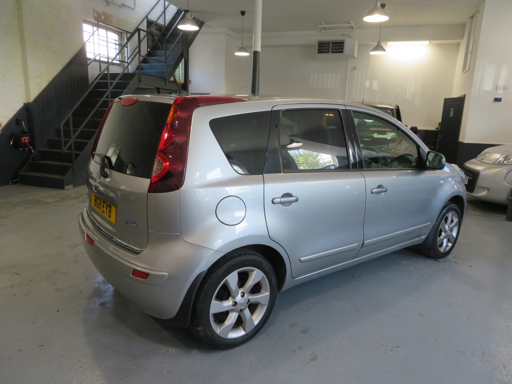 Nissan Note 1.4 N-tec Silver #6