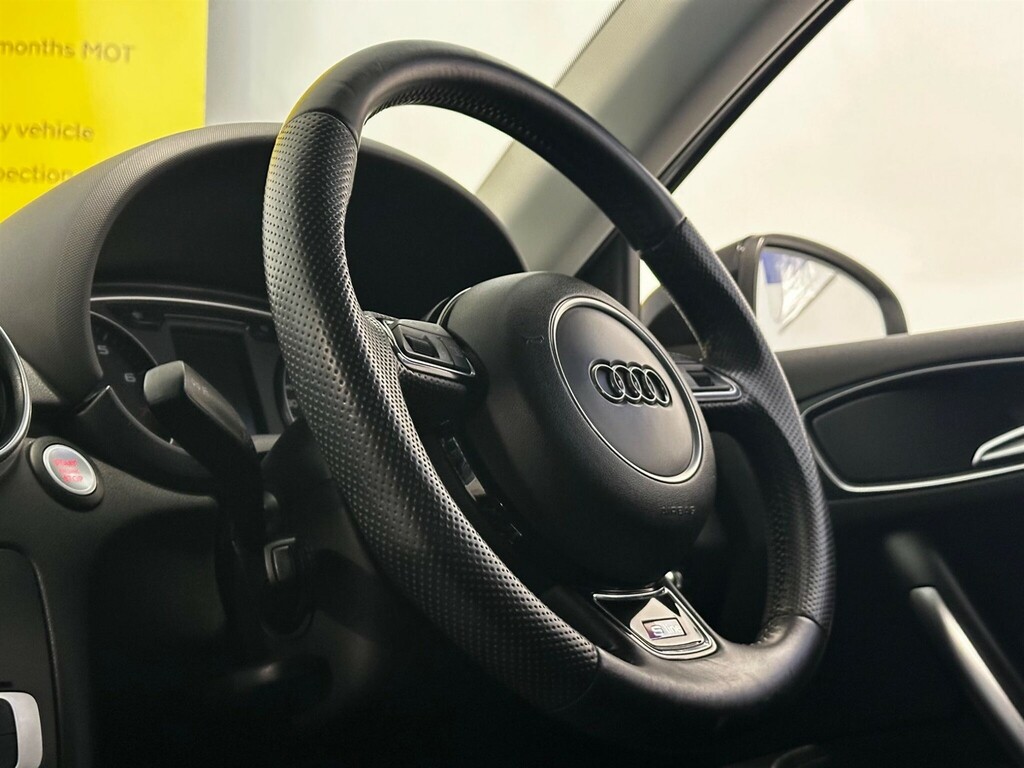 Audi A1 1.2 Tfsi Se Red #19