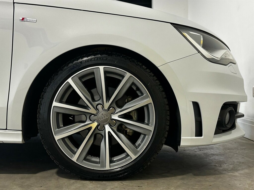 Audi A1 1.2 Tfsi Se Red #37