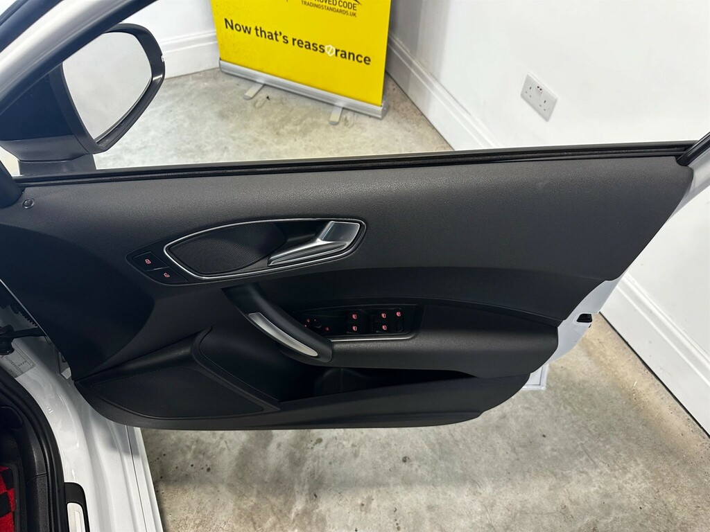 Audi A1 1.2 Tfsi Se Red #9