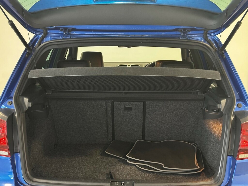 Volkswagen Golf Hatchback Black #41