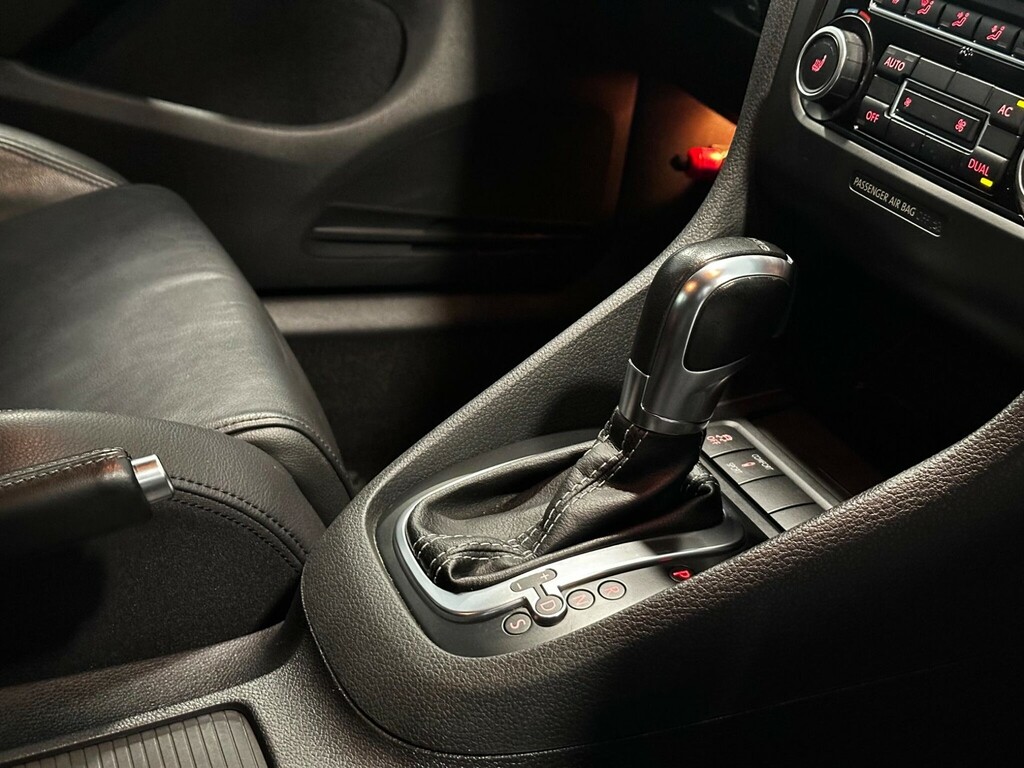 Volkswagen Golf Hatchback Black #30