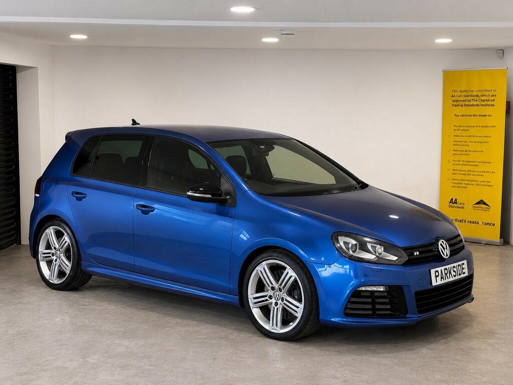 Volkswagen Golf Hatchback Black #9