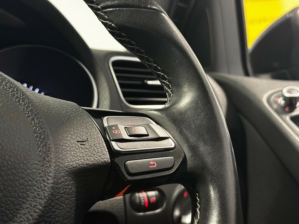 Volkswagen Golf Hatchback Black #26