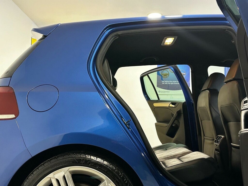 Volkswagen Golf Hatchback Black #19