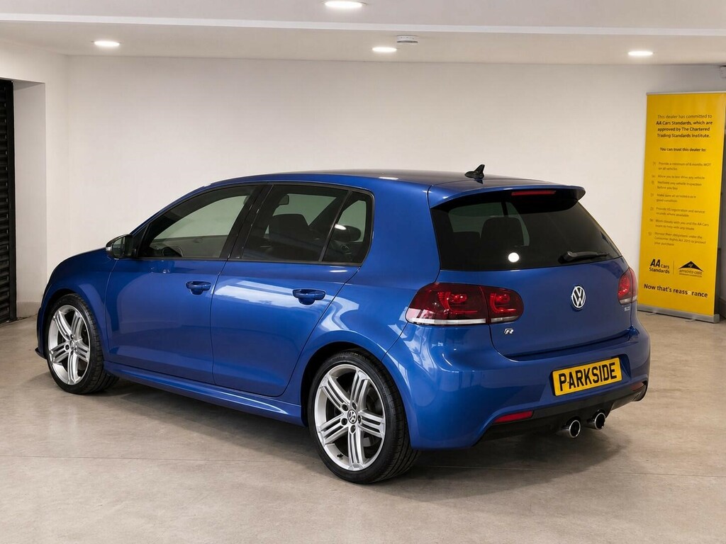 Volkswagen Golf Hatchback Black #10
