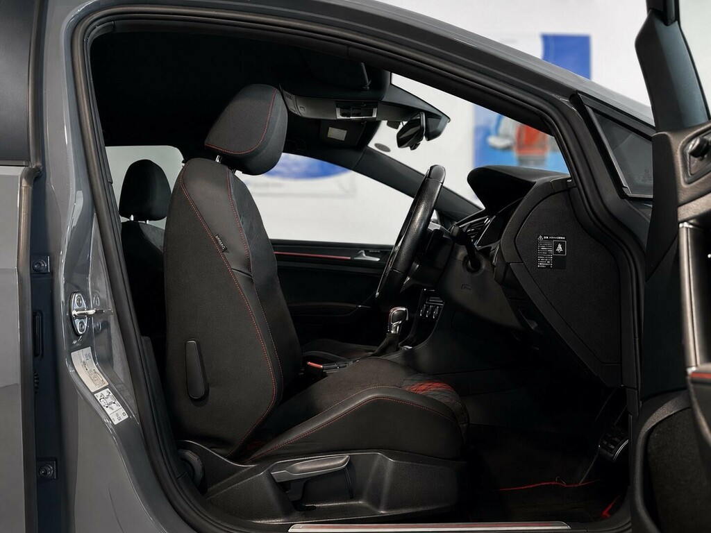 Volkswagen Golf 2.0 Tsi Gti Tcr Hatchback Dsg Euro 6 S YE69ADO #3