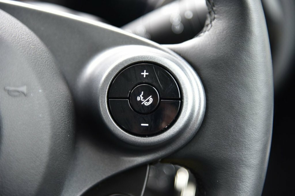 Smart Fortwo Cabrio Exclusive Black #33