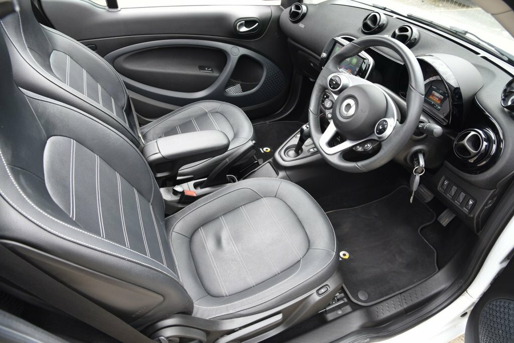 Smart Fortwo Cabrio Exclusive Black #26