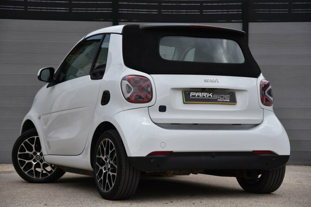 Smart Fortwo Cabrio Convertible White #3