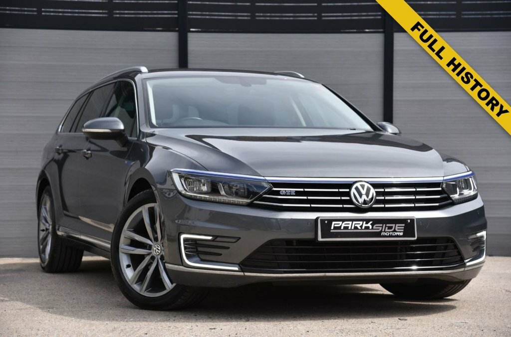 Volkswagen Passat 1.4L Gte Grey