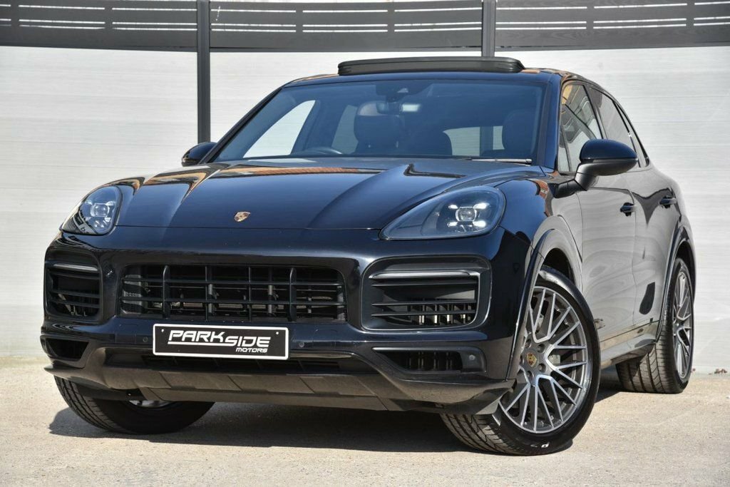 Porsche Cayenne 3L Platinum Edition Black #3