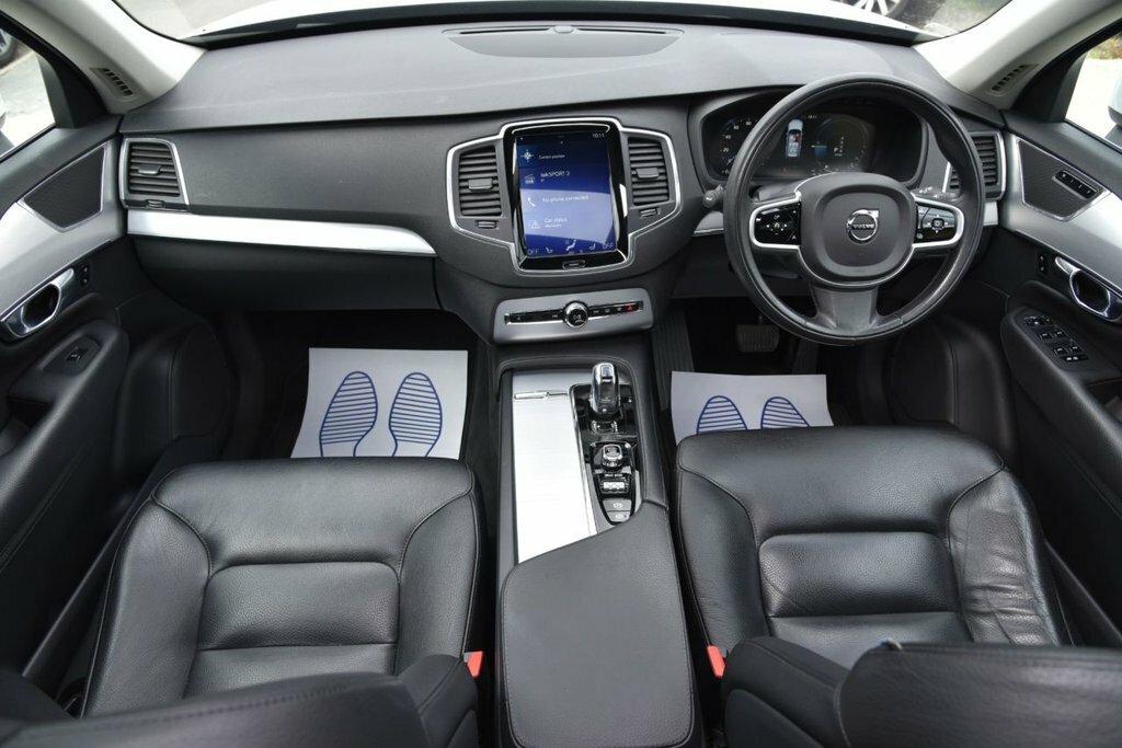 Volvo XC90 2L Momentum KT18ZND White #2