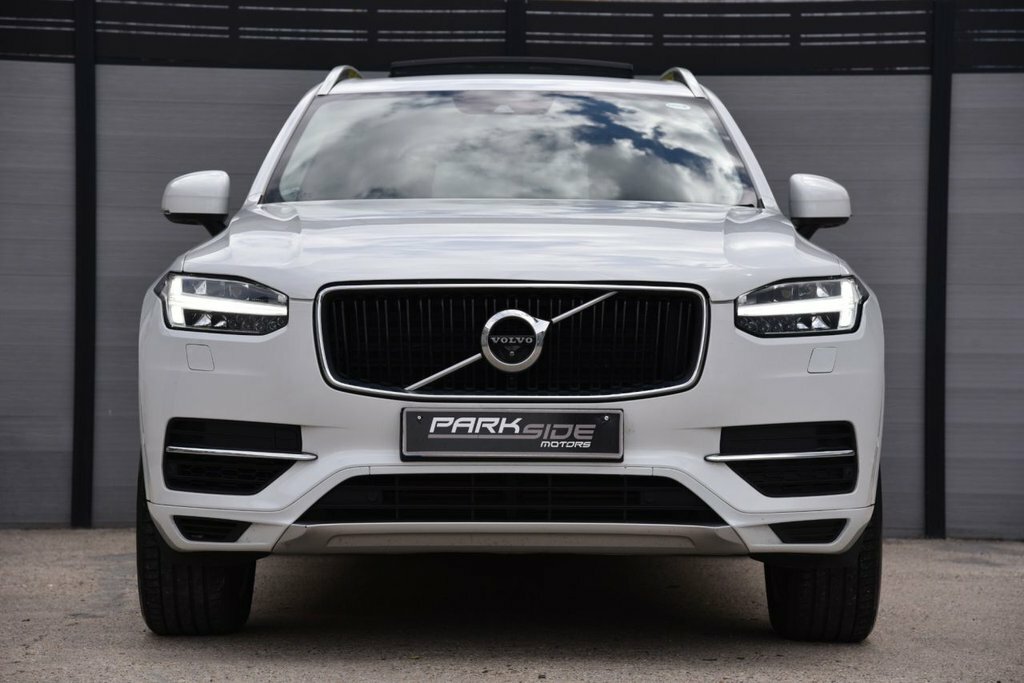 Volvo XC90 2L Momentum KT18ZND White #4