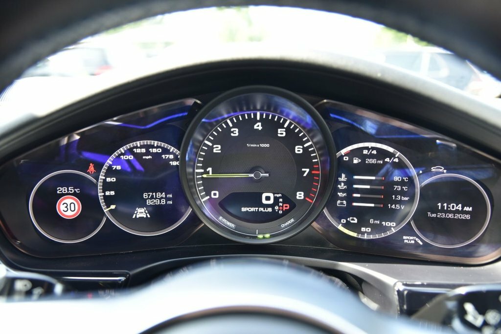Porsche Panamera 2.9 V6 E-hybrid 14Kwh 4 Executive Hatchback Pe Grey #39