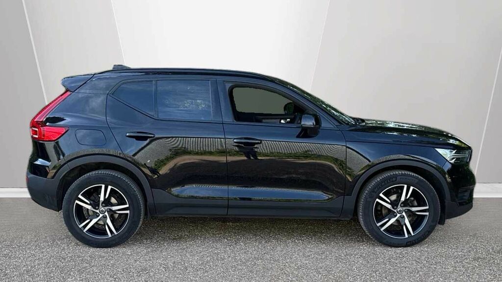 Volvo XC40 R-design, T3 Black #3