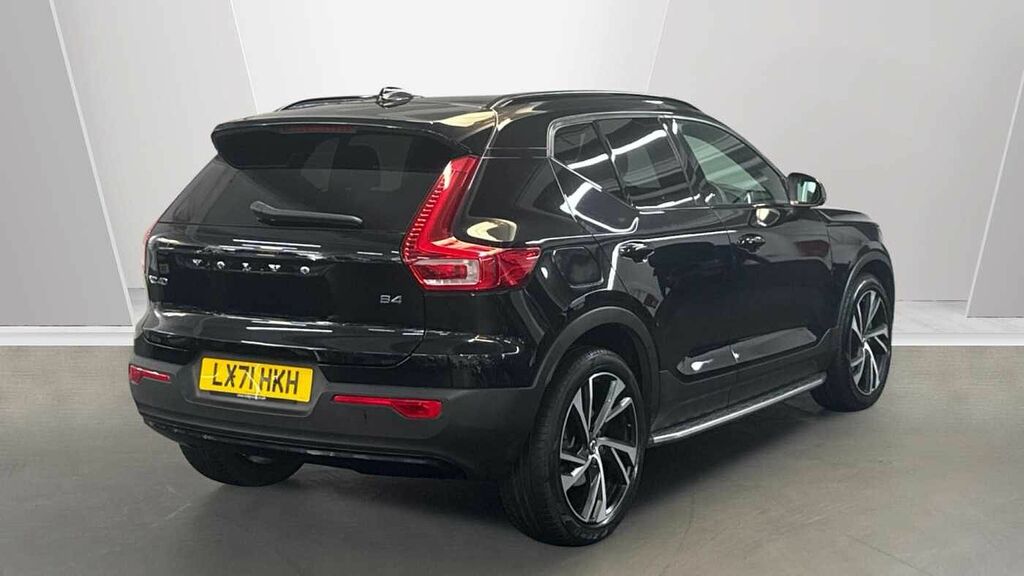 Volvo XC40 R-design Pro, B4 Mild Hybrid LX71HKH Black #2
