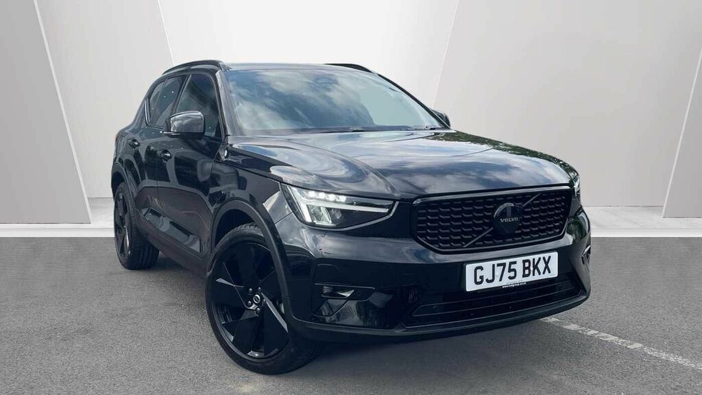 Volvo XC40 2.0 B3p Plus Black Edition Black