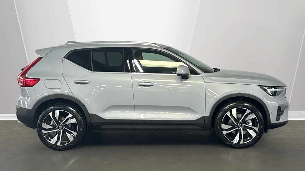 Volvo XC40 Ultra, B4 Mild Hybrid, Bright LV26ZVS Grey #3