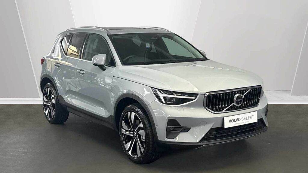 Volvo XC40 Ultra, B4 Mild Hybrid, Bright Grey