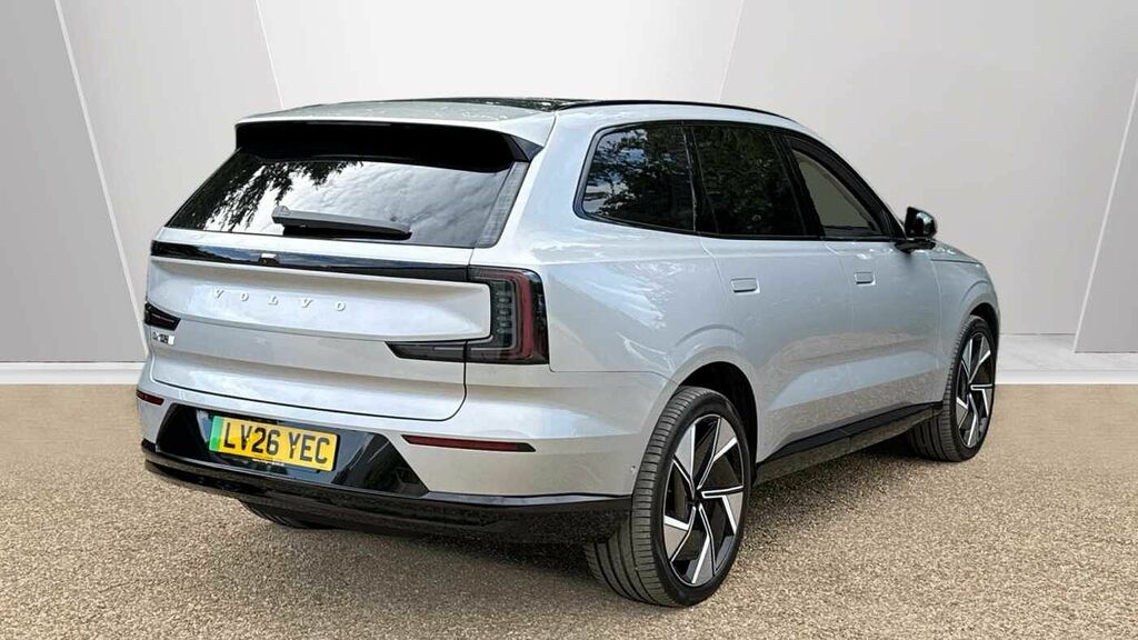 Volvo EX90 Ultra, Twin Motor Performance, 7 Seats Silver #2