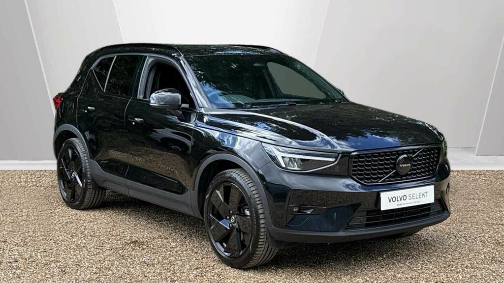 Volvo XC40 Black Edition Plus, B4 Mild Hybrid, Black