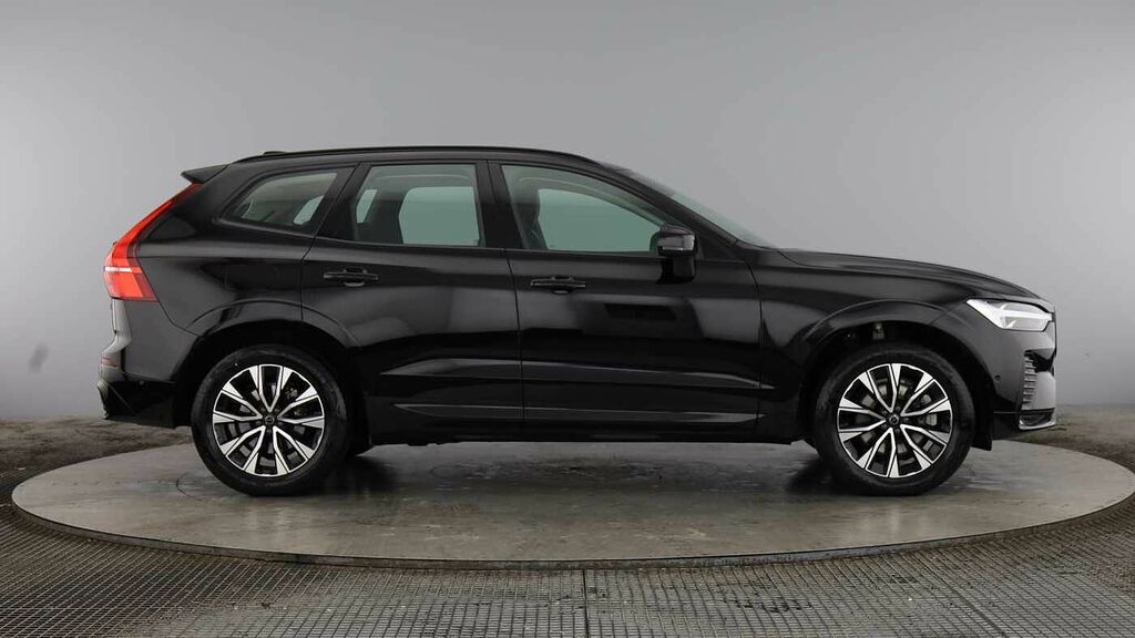Volvo XC60 Plus, B4 Mild Hybrid, Dark YX23KFG Black #2