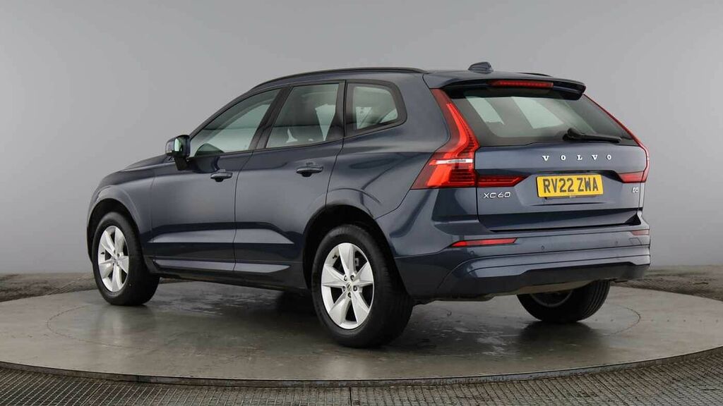 Volvo XC60 B5 P Momentum RV22ZWA Blue #3