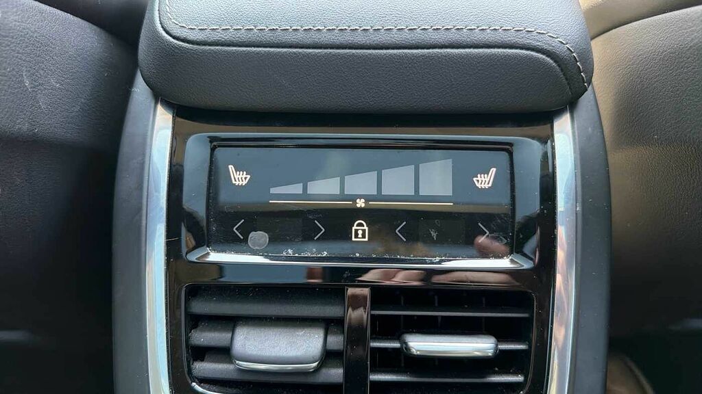 Volvo XC60 Suv  #41
