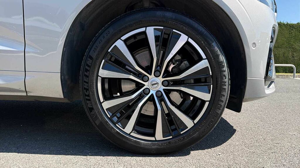 Volvo XC60 Suv  #9