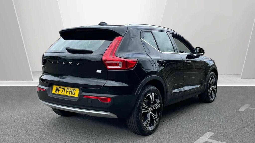 Volvo XC40 1.5 T5 Recharge Phev Inscription Pro Black #2