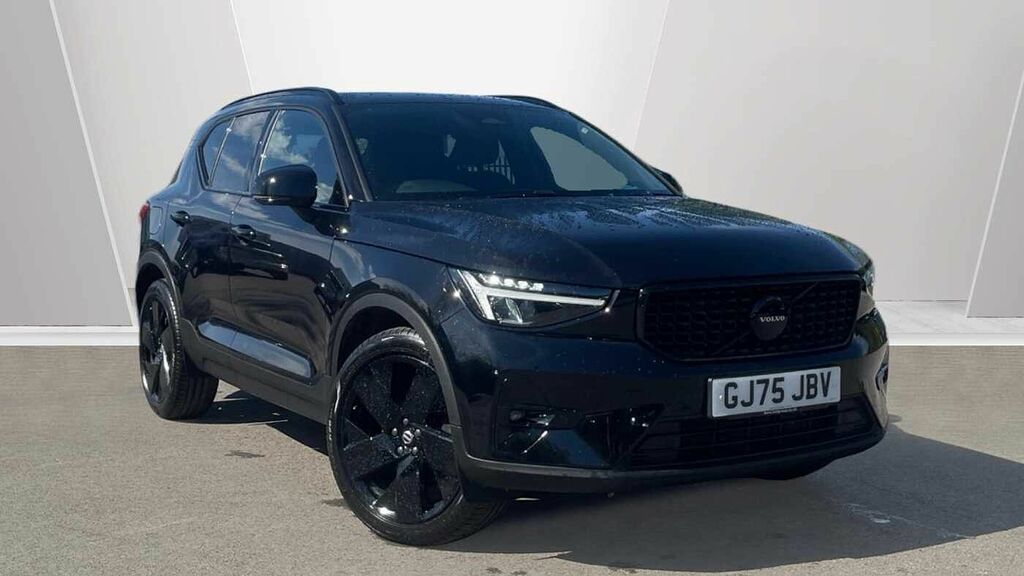 Volvo XC40 2.0 B3p Plus Black Edition Black