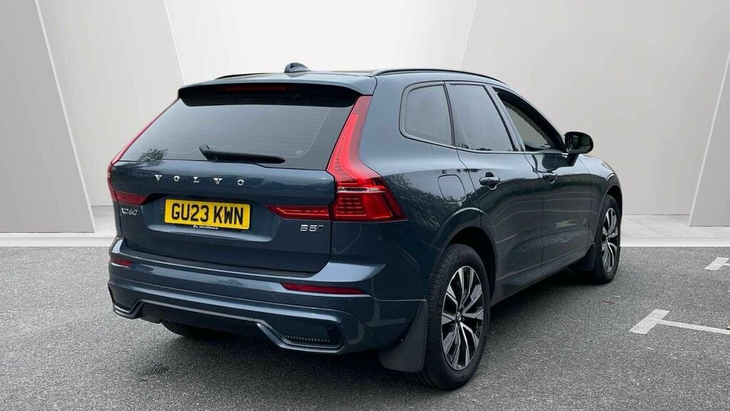 Volvo XC60 2.0 B5p Plus Dark Awd Geartronic Blue #2